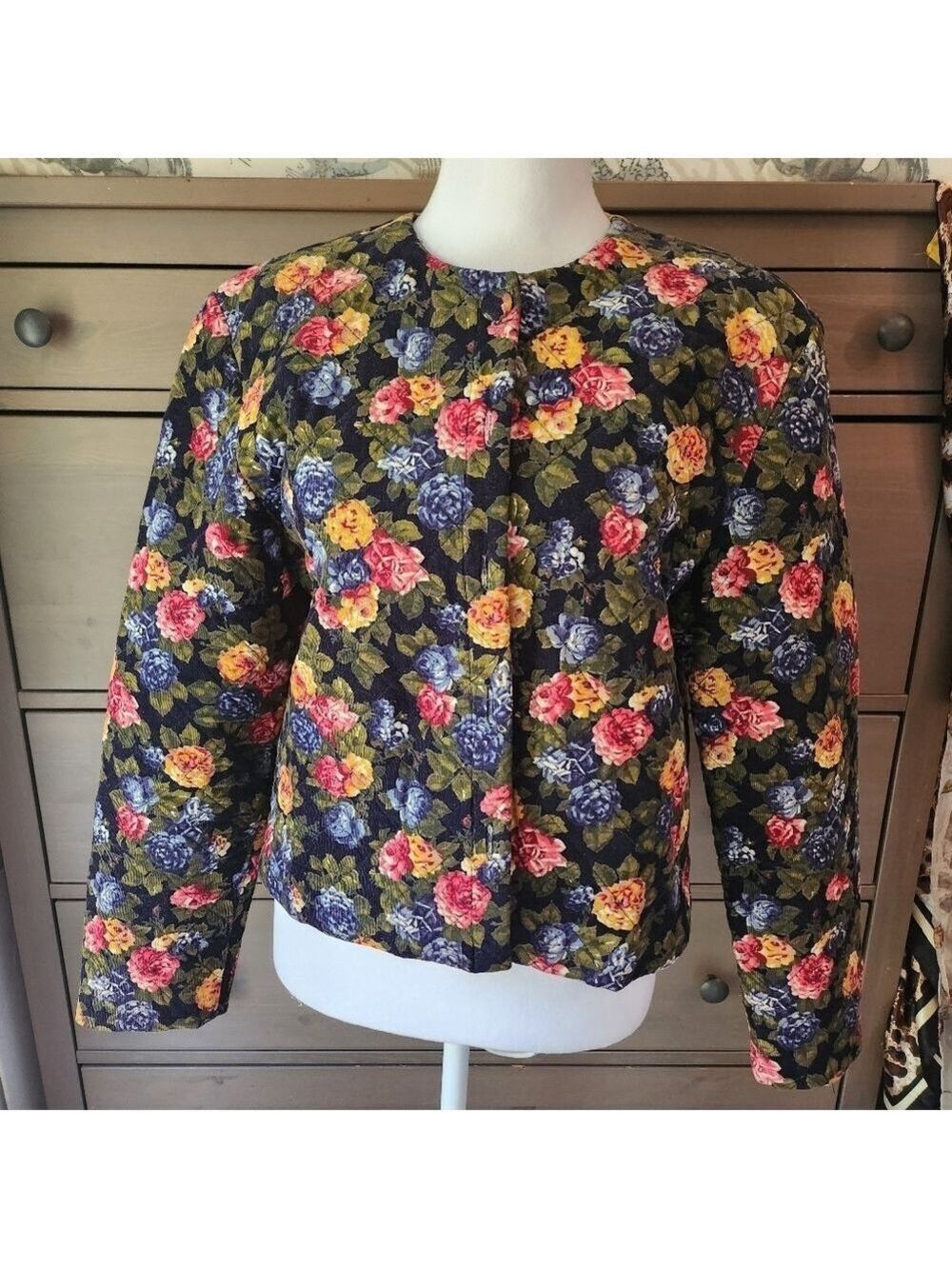 Floral Quilted Corduroy Floral Vintage Jacket By THE EAGLES EYE Size Medium
